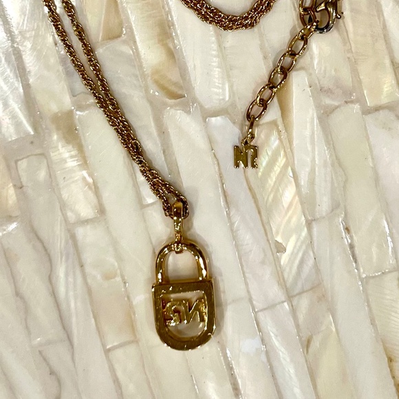 Nina Ricci Gold Two-toned Crystal Lock Necklace with Branded Chain - Picture 9 of 9